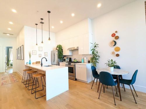 2-33 Waverly St, Jersey City, NJ, 07306-1007 | Card Image