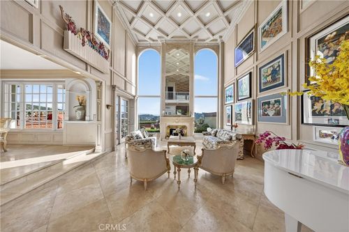 12325 Ridge Cir, Los Angeles, CA, 90049-1183 | Card Image