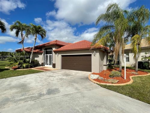 25-2710 Augusta Dr, Homestead, FL, 33035-1193 | Card Image