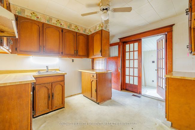 263 Humboldt Pky, House other with 3 bedrooms, 1 bathrooms and 3 parking in Port Colborne ON | Image 15