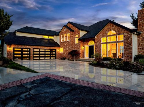 724 E High Point Ln, Boise, ID, 83712-6561 | Card Image