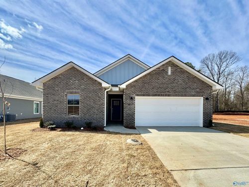 14700 Mountain Stream Dr, Athens, AL, 35613-8725 | Card Image