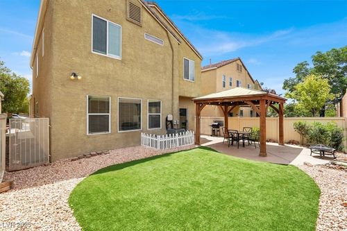 8015 Maple Park St, Las Vegas, NV, 89131-5289 | Card Image