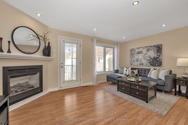 A - 22 Steel St, House attached with 3 bedrooms, 3 bathrooms and 1 parking in Gloucester ON | Image 12