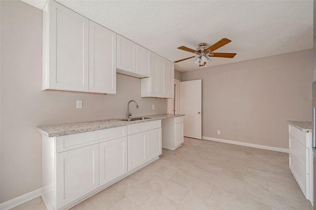 2703 Cypress St, House other with 3 bedrooms, 1 bathrooms and 1 parking in Pasadena TX | Image 15