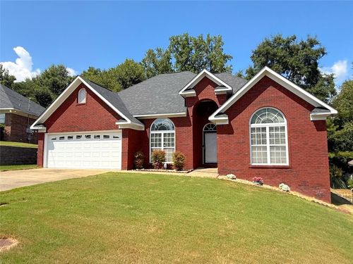 3312 Hawthorne Ln, Phenix City, AL, 36867-7111 | Card Image