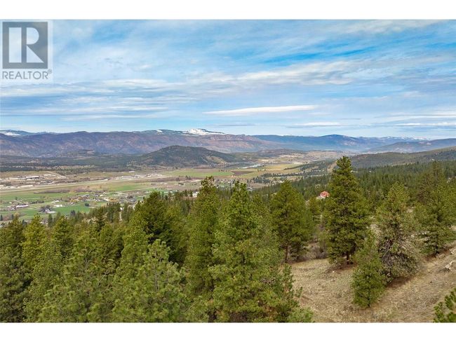 5601 Twin Creek Pl, Home with 0 bedrooms, 0 bathrooms and null parking in Kelowna BC | Image 27