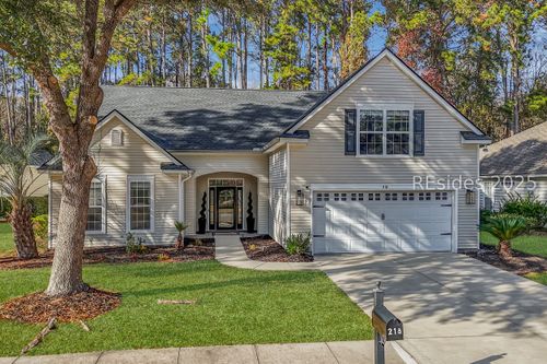 218 Pinecrest Cir, Bluffton, SC, 29910-7935 | Card Image