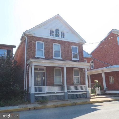 103 N Earl St, SHIPPENSBURG, PA, 17257-1205 | Card Image