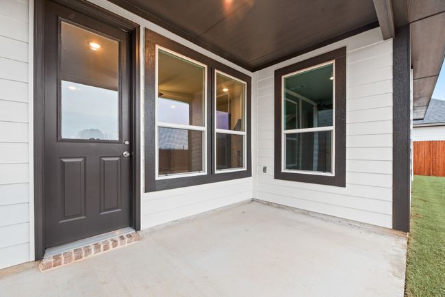1241 Comal Ln, House other with 4 bedrooms, 2 bathrooms and null parking in Springtown TX | Image 30