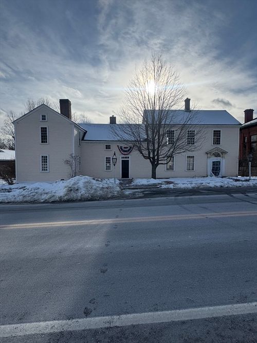 804 Main St, Ashby, MA, 01431-2305 | Card Image