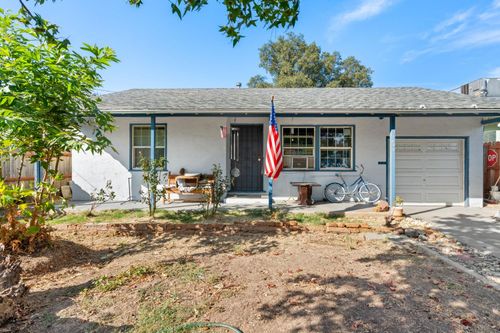 1095 Sonoma Avenue, Sacramento, CA, 95815 | Card Image