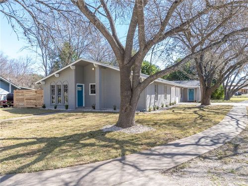 a-800 Sahara Ave, Austin, TX, 78745-3993 | Card Image