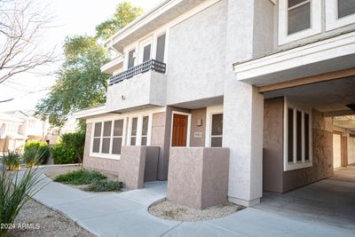 1110 - 15221 N Clubgate Drive, Condo with 2 bedrooms, 2 bathrooms and null parking in Scottsdale AZ | Image 1