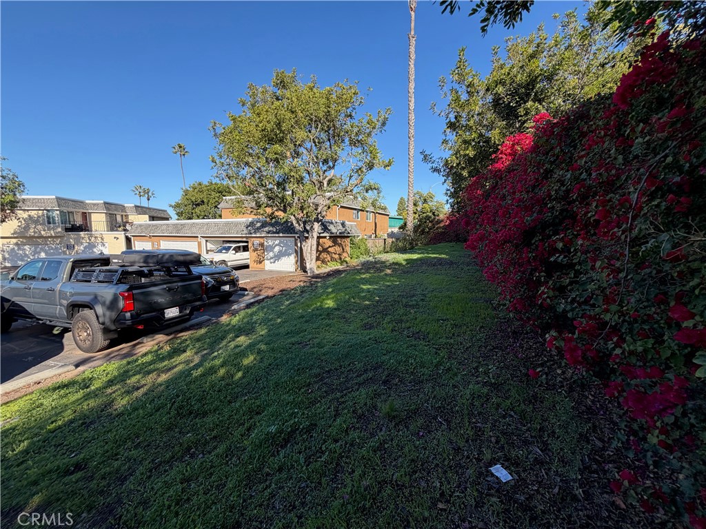 Land in Vista 5