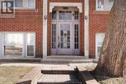 7-476 Parent Ave, Windsor, ON, N9A2C1 | Card Image