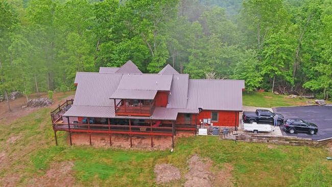 4760 Anderson Rd, Home with 4 bedrooms, 4 bathrooms and 2 parking in Hiawassee GA | Image 62