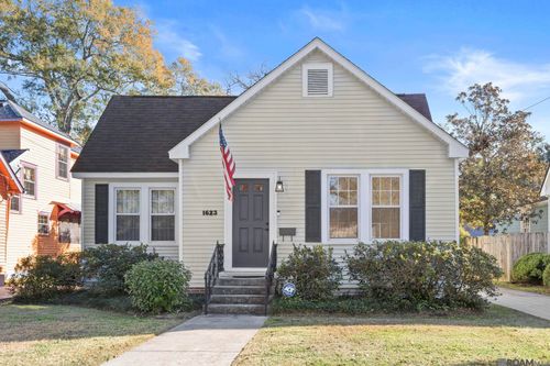 1623 Saint Rose Ave, Baton Rouge, LA, 70808-1082 | Card Image