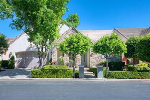 69 W Powers Avenue, Clovis, CA, 93619 | Card Image