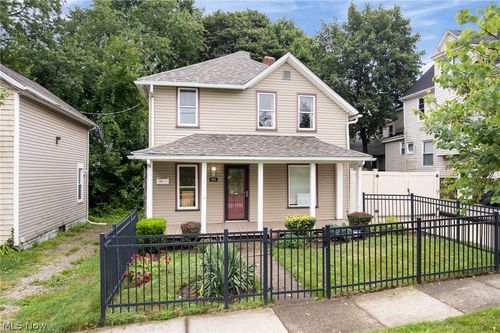 543 Allyn St, Akron, OH, 44311-1146 | Card Image