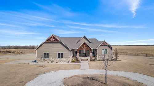 11112 W Sun City Rd, Pretty Prairie, KS, 67570 | Card Image