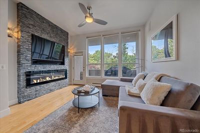 1655 N Williams Street, Townhouse with 4 bedrooms, 1 bathrooms and 2 parking in Denver CO | Image 2