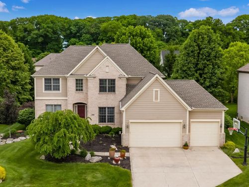 5395 Anacala Ct, Westerville, OH, 43082-8352 | Card Image