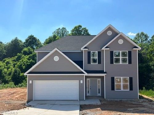 127 Scenicview Trl, Madison, NC, 27025-8357 | Card Image
