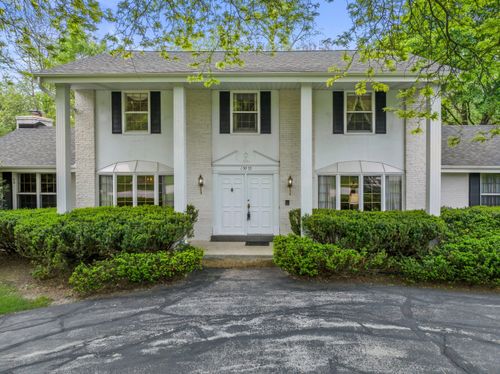 15075 Kings Ridge Ct, Brookfield, WI, 53005-3673 | Card Image