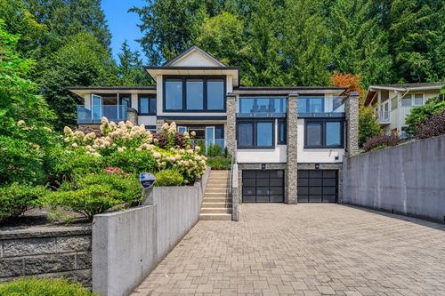 4816 Skyline Dr, North Vancouver, BC, V7R3J3 | Card Image