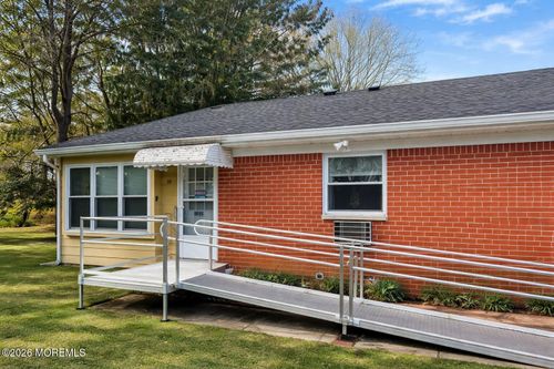 d-3 Quaker Ln, Whiting, NJ, 08759 | Card Image