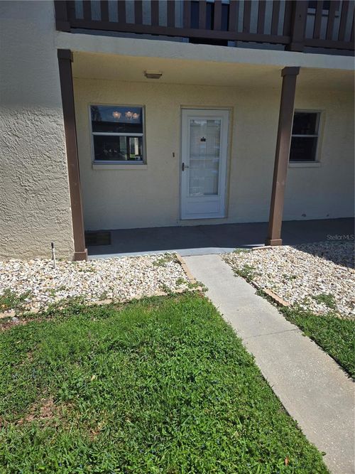 106-4937 Marine Pkwy, NEW PORT RICHEY, FL, 34652-3526 | Card Image