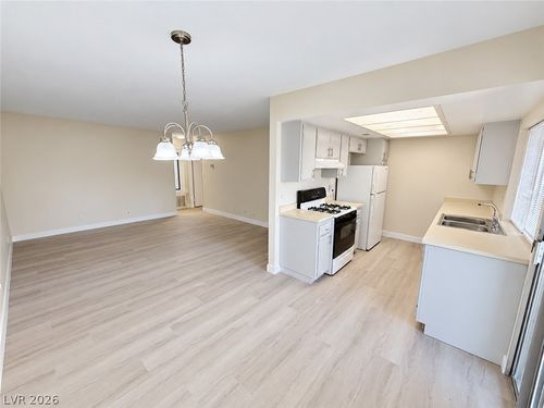 11-3120 S Eastern Avenue, Las Vegas, NV, 89169 | Card Image
