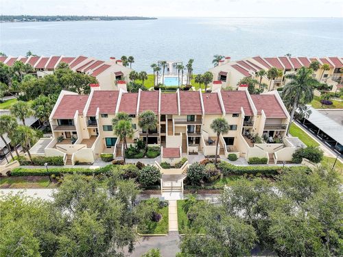 t13-7510 Sunshine Skyway Ln S, ST PETERSBURG, FL, 33711-4952 | Card Image