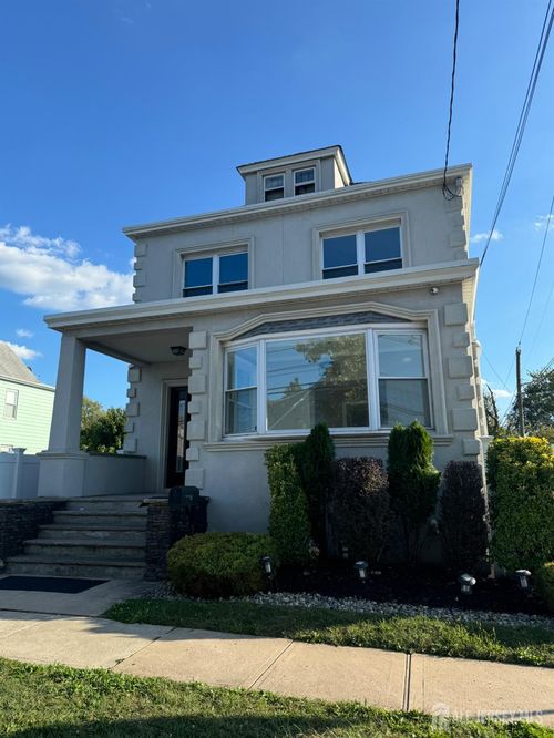 537 Harding Ave, Perth Amboy, NJ, 08861-2560 | Card Image
