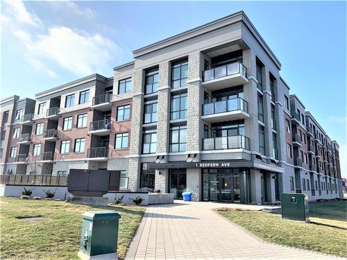 135-1 Redfern Ave, Hamilton, ON, L9C0E6 | Card Image