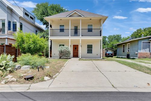 2902 E 13th St, Austin, TX, 78702-2420 | Card Image