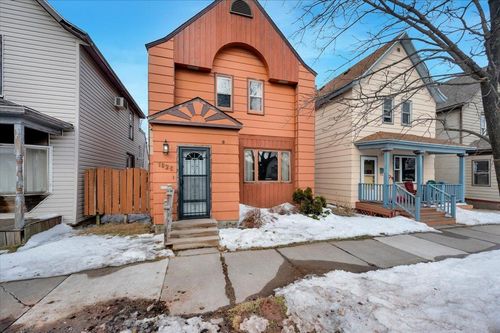 1825 Oakes Ave, Superior, WI, 54880-2413 | Card Image