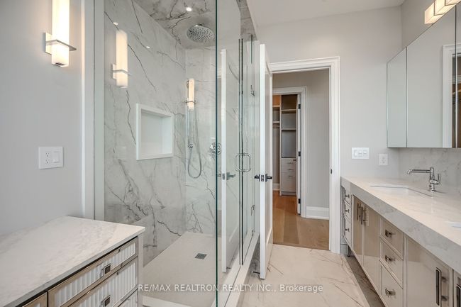 3793 Ferretti Crt, House attached with 5 bedrooms, 6 bathrooms and 2 parking in Innisfil ON | Image 35