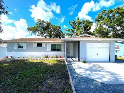 9153 86th Ave, SEMINOLE, FL, 33777-2644 | Card Image