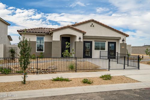 17584 W Illini Street, Goodyear, AZ, 85338 | Card Image