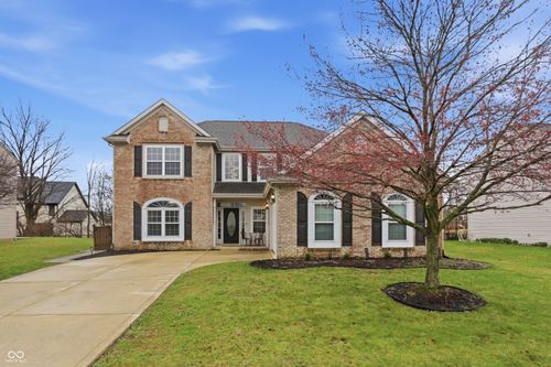 1035 Heatherwood Dr, Greenwood, IN, 46143-6940 | Card Image