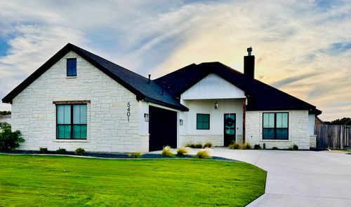 5401 Riviera Ln, San Angelo, TX, 76904-4707 | Card Image