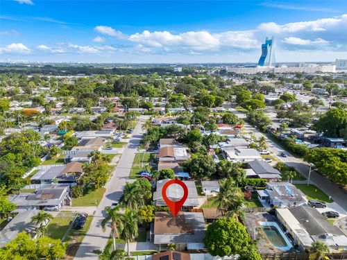 4873 Sw 44th Ter, Fort Lauderdale, FL, 33314-5640 | Card Image