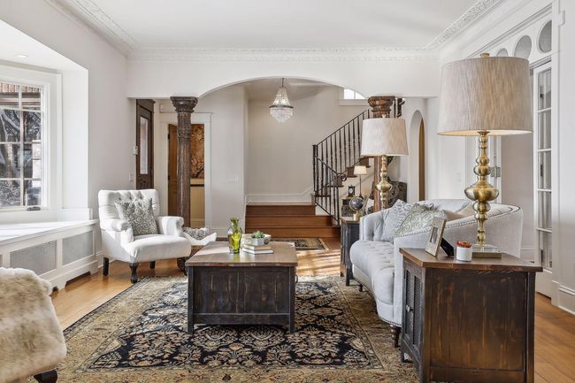 2667 E Lake Of The Isles Pkwy, House other with 4 bedrooms, 4 bathrooms and null parking in Minneapolis MN | Image 21