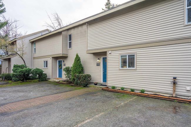 6158 W Greenside Drive, Townhouse with 2 bedrooms, 1 bathrooms and 2 parking in Surrey BC | Image 27