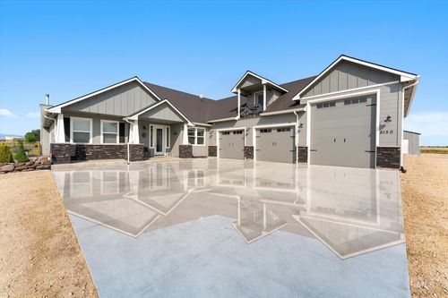 8150 S Locust Grove Rd, Meridian, ID, 83642-7230 | Card Image