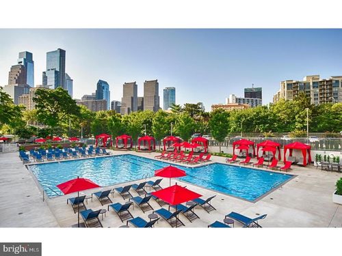 1b-s1710-2200 Benjamin Franklin Parkway, PHILADELPHIA, PA, 19130 | Card Image
