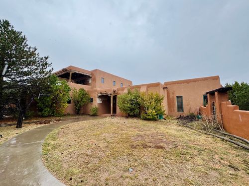 2708 Ventoso, Santa Fe, NM, 87505-5848 | Card Image