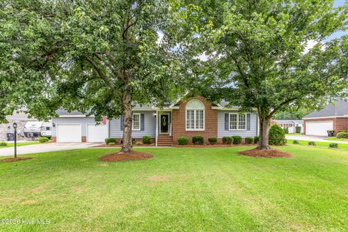 262 Stewart Cir, Whiteville, NC, 28472-8762 | Card Image